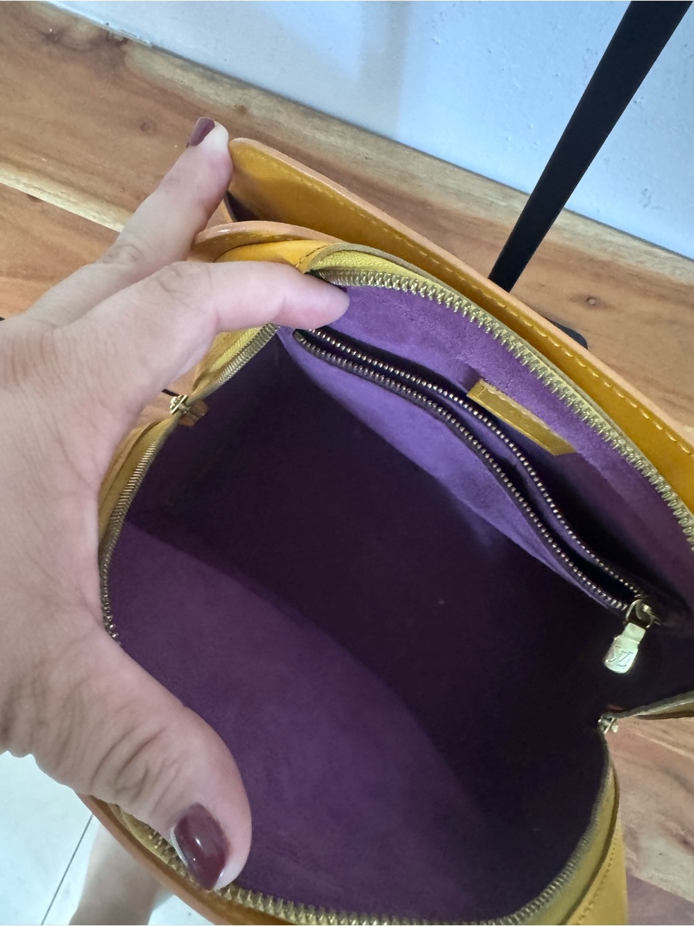 Louis Vuitton Tassil Yellow Epi Leather Pont- Neuf PM Bag Vintage - Picture 9 of 14